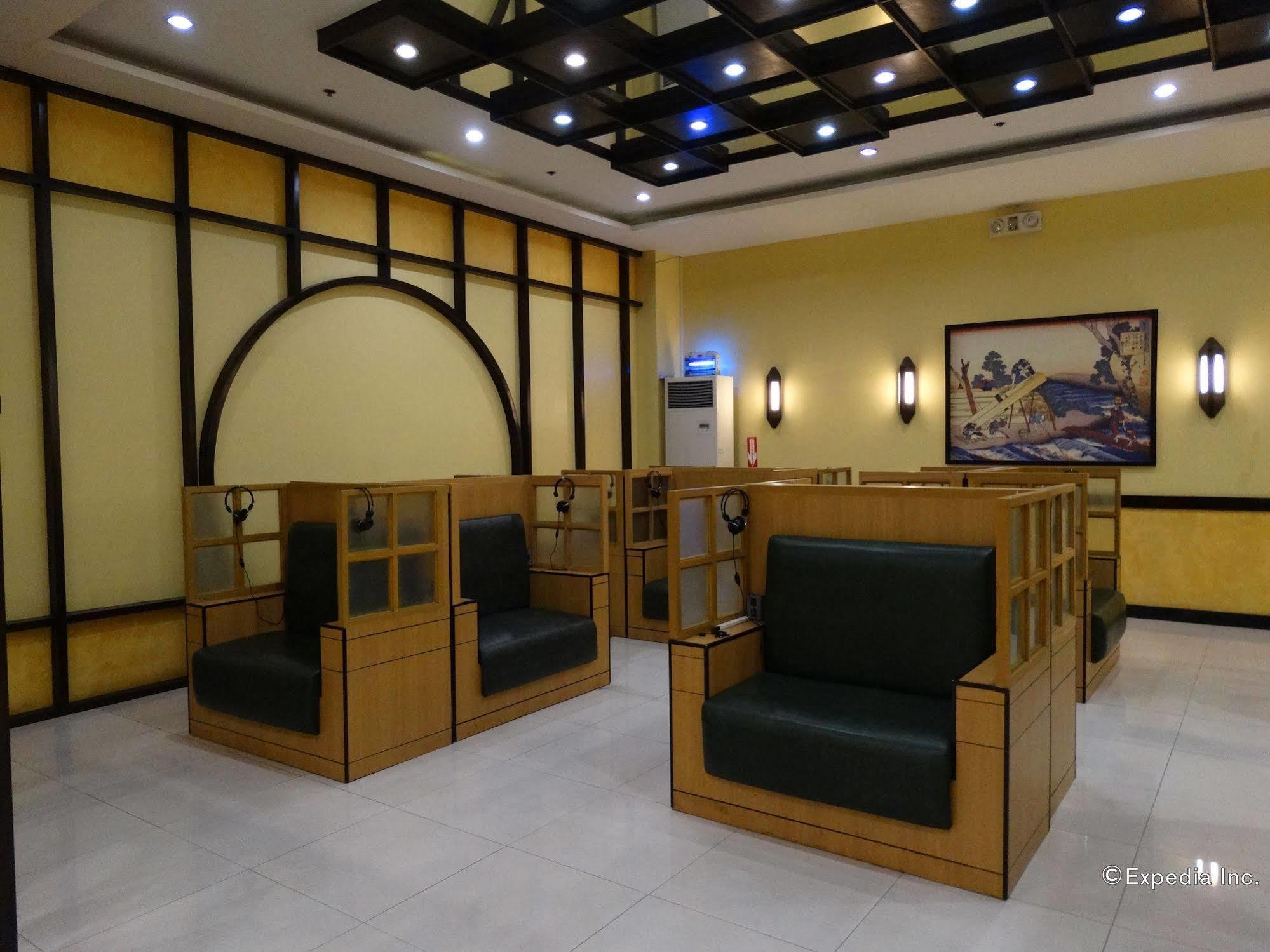 Hotel Sogo Buendia Pasay Exteriér fotografie